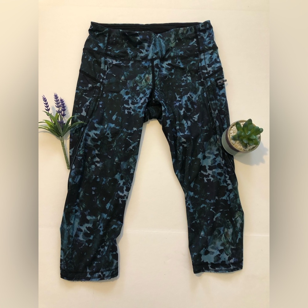 Lululemon Leggings Run Top Speed Crop Blue Floral Backdrop High Rise Size 6